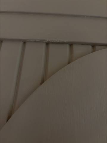 Durvis — defekts 31